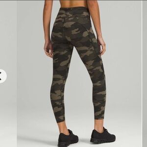 Lululemon Fast and Free High-Rise Tight 25"